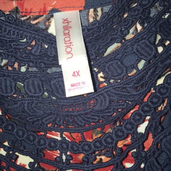 Multi Color Top - Picture 2 of 5